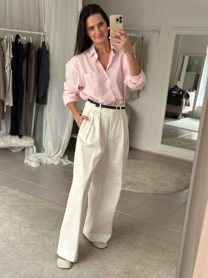 Rožiniai klasikiniai marškiniai